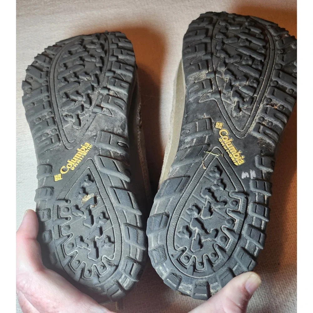Columbia Hiking Trail Shoes Brown SZ 8.5, Omni Grip TechLite Waterproof‎